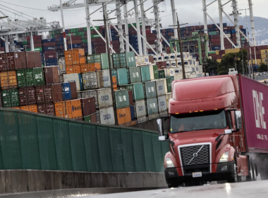 贸易战按下暂停键！中美握手90天！暂缓关税或将引爆“运价+物价”双涨！